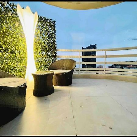 Apartmán Reve Au 7E Ciel Piscine Baie De Monaco Beausoleil Exteriér fotografie